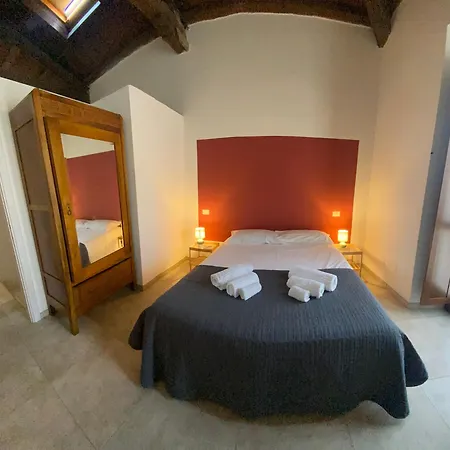 Sotto Le Bifore Apartament *